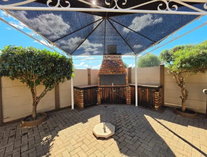 3 Bedroom Property for Sale in South Ridge Northern Cape